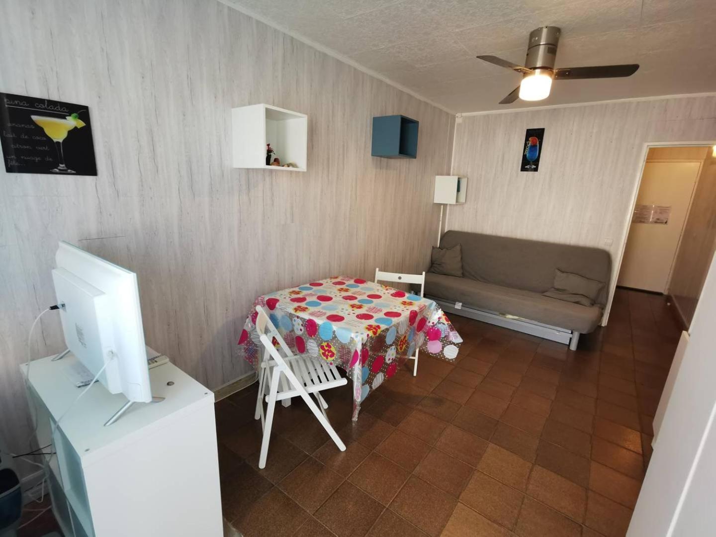 As18262 - Studio En Centre Ville Ле-Гро-дю-Руа Экстерьер фото